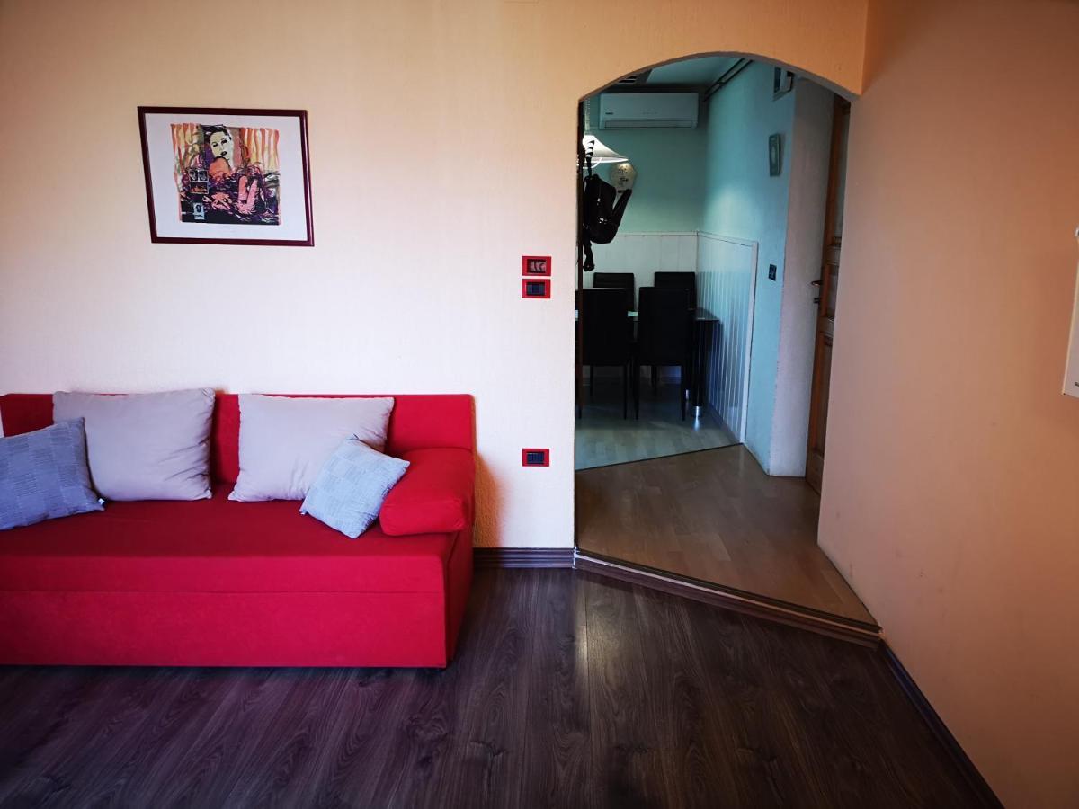 Vanja Apartman *